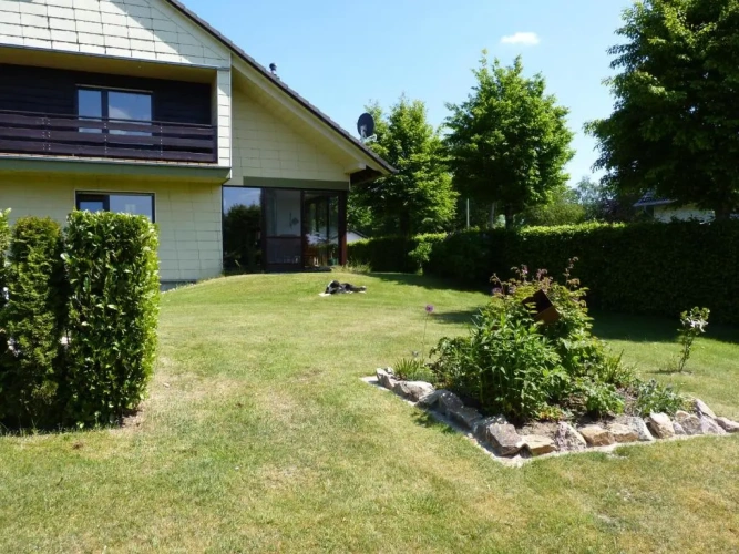 3 Bedrooms Apartment