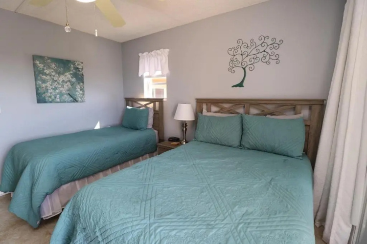 Creston House 8E