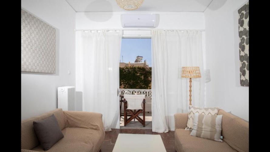2 Bedrooms Quadruple Apartment