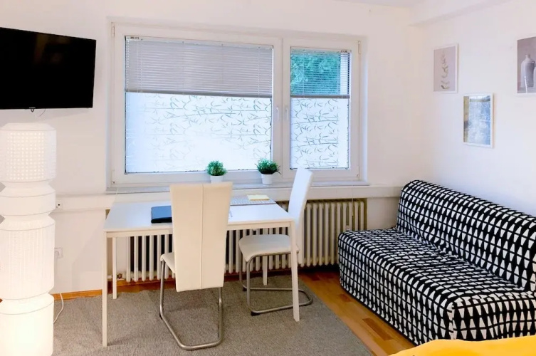 Relax Aachener Boardinghouse Premium 1