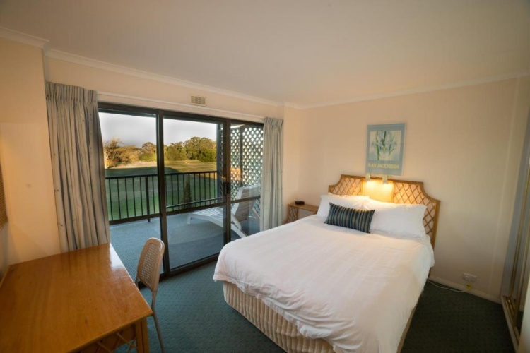 1 Bedroom Double Apartment