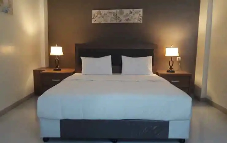 Amoda Hotel & Cafe