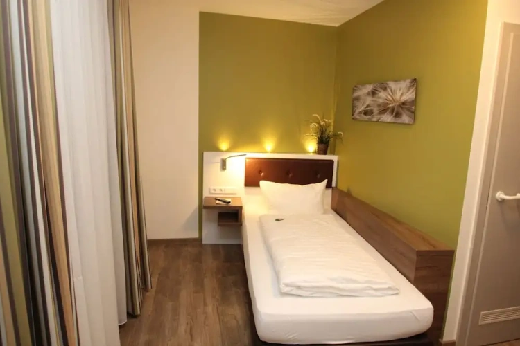 Classic Single room