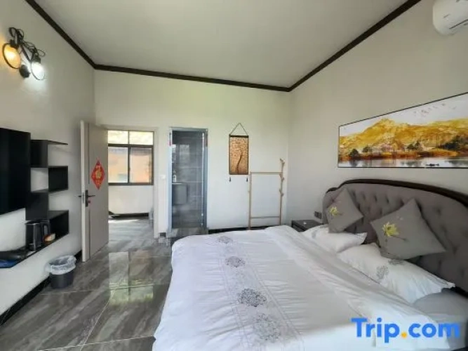 Standard Double room with balcony and with lake view
