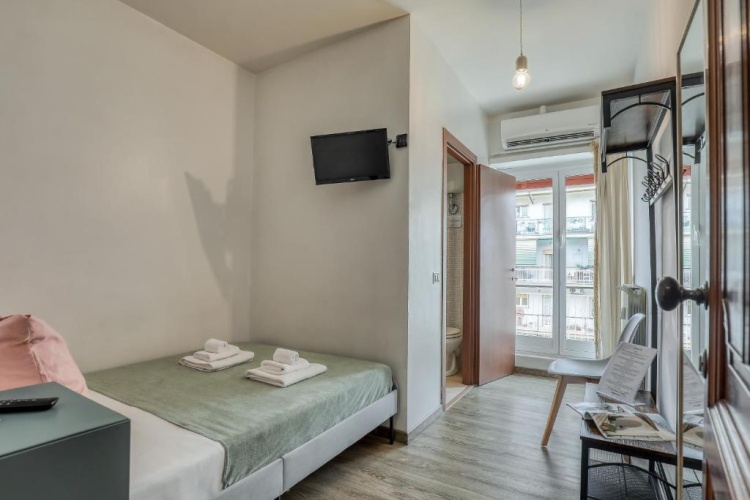 Economy Double room with balcony and with view