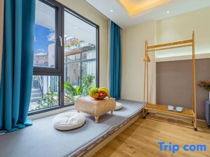 Standard Double room with courtyard view