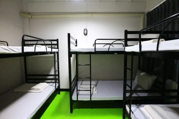 M House Hostel