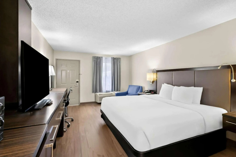 Quality Inn & Suites Monticello