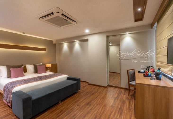 Double Club Junior Suite