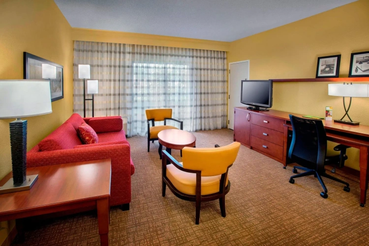 Quadruple Suite