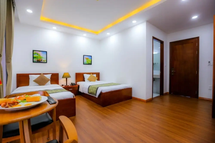 Deluxe Twin room with balcony and with city view