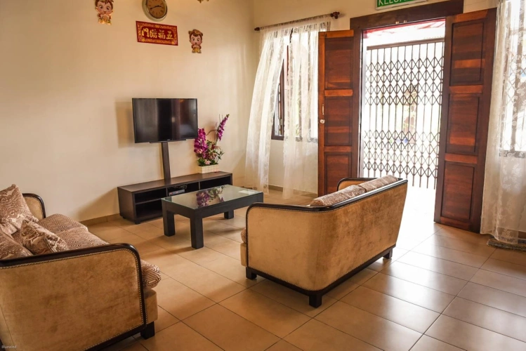 5 Bedrooms Double Cottage
