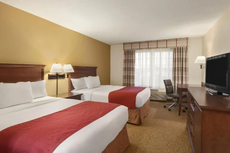Standard Quadruple room
