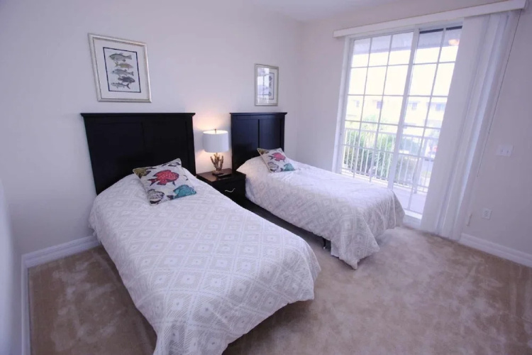 456 Little Harbor