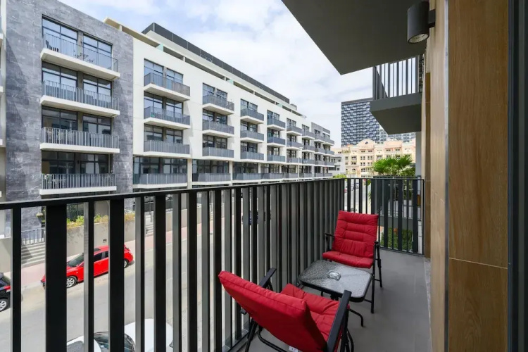 2 Beds in JVC-Belgravia Square