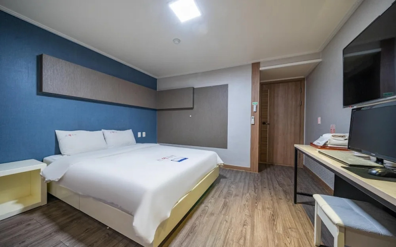 Camellia Hotel