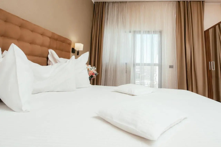 C Pub & Accommodation