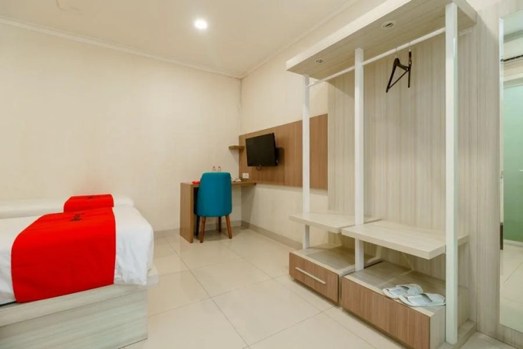 Phila Points Hotel