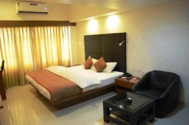 Deluxe Triple room