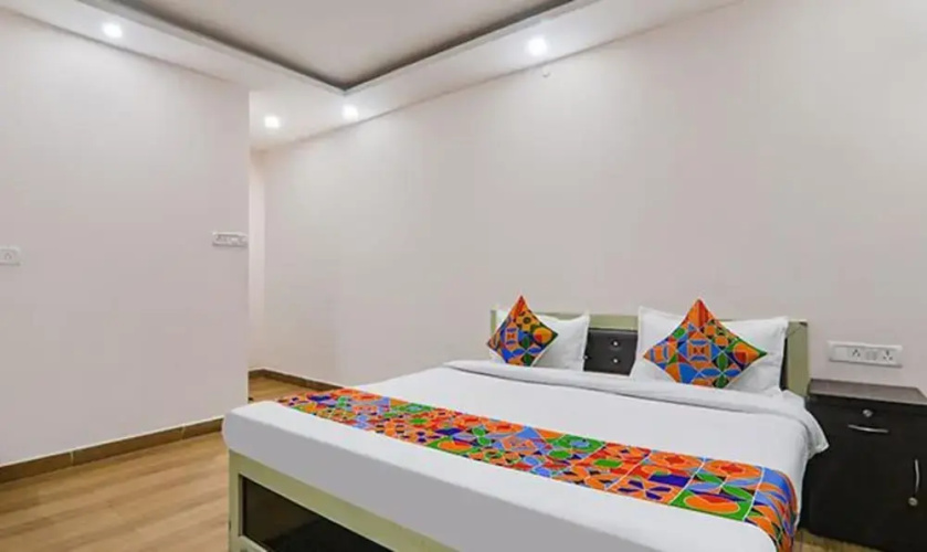 Fabhotel Prayag Deep