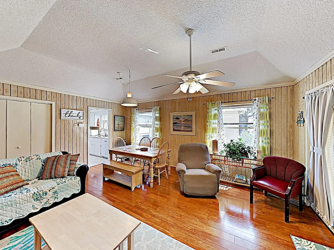 Strayhorse 203 - 2 Br Cottage