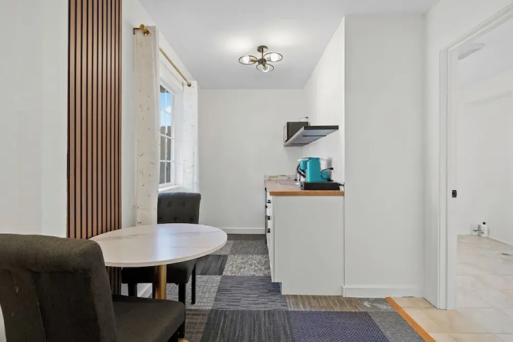 Beachy 1BR Escape with SofaBed Golf