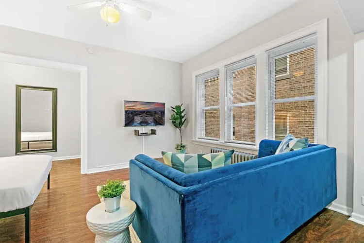 Sunlit Studio - Lunt 1429 rep