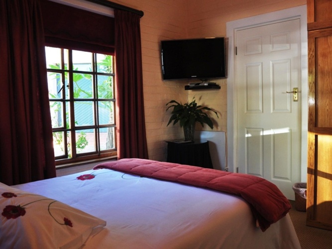 Economy Double room with view