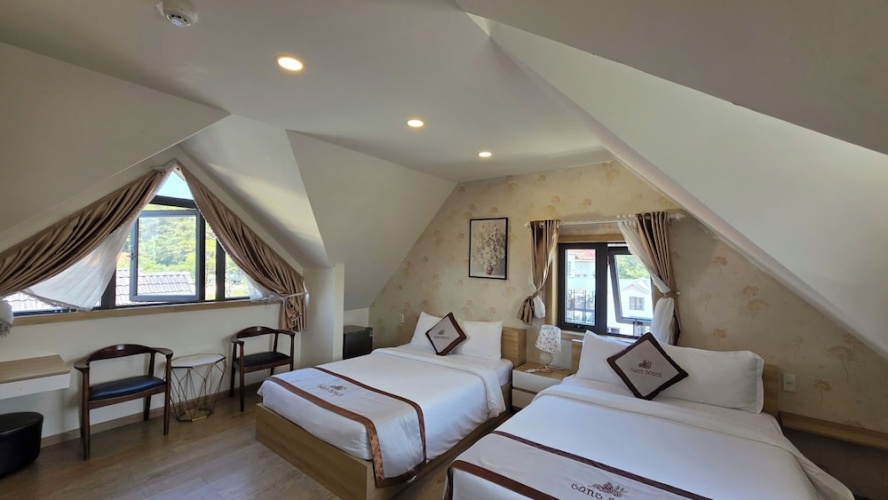 Superior Twin room