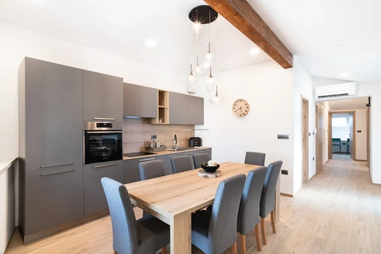 Superior Apartment
