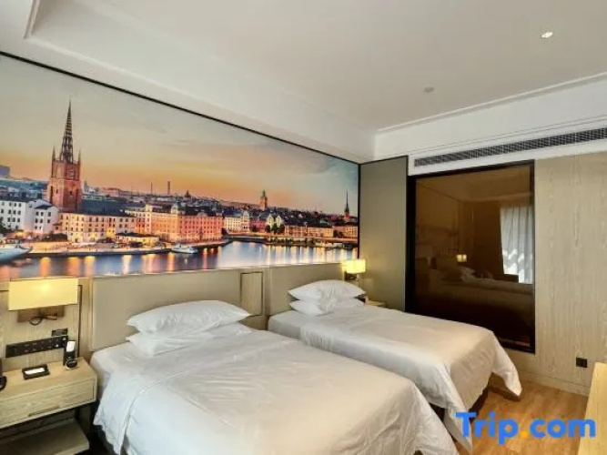 Vienna International Hotel