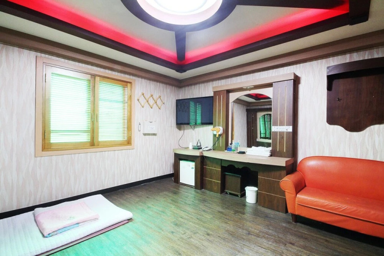 Pohang Sangdo Max