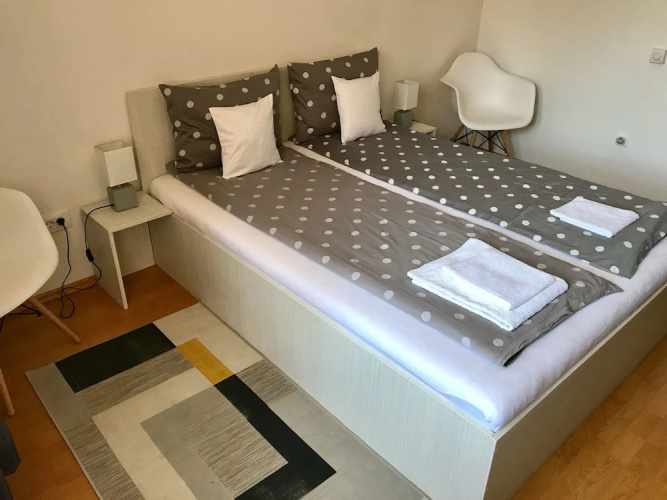 Cristi's Rooms - Pensiune