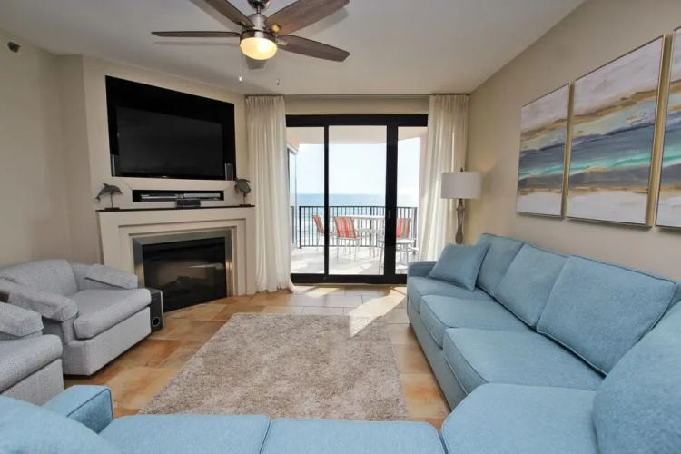 Broadmoor 304