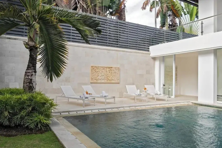 Villa Manis Cantik