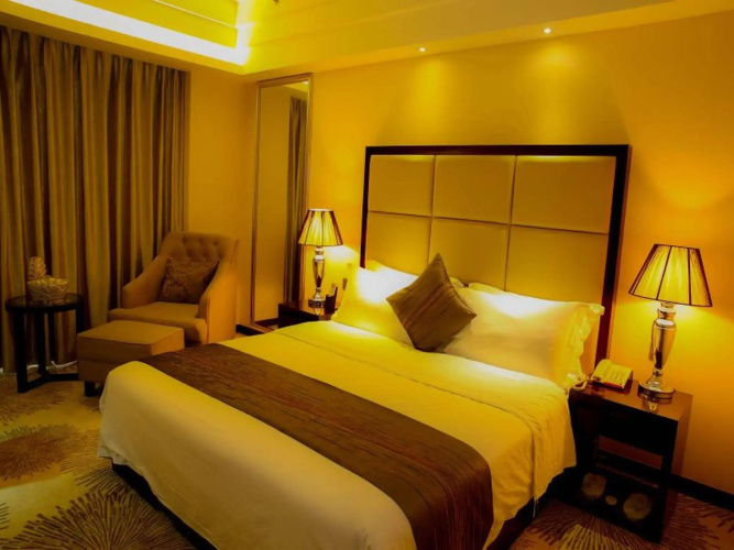 Park Lane Hotel