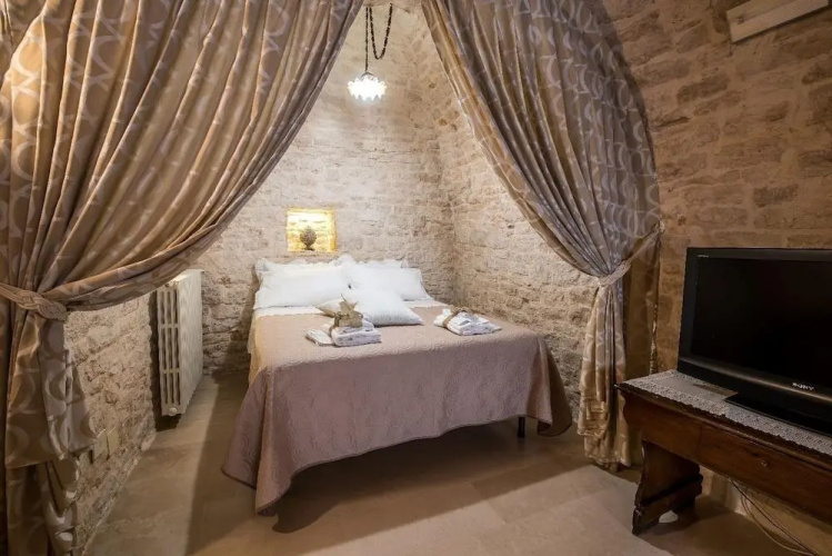 Astra Bed  Breakfast