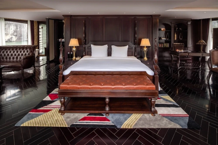 Presidential Suite with balcony