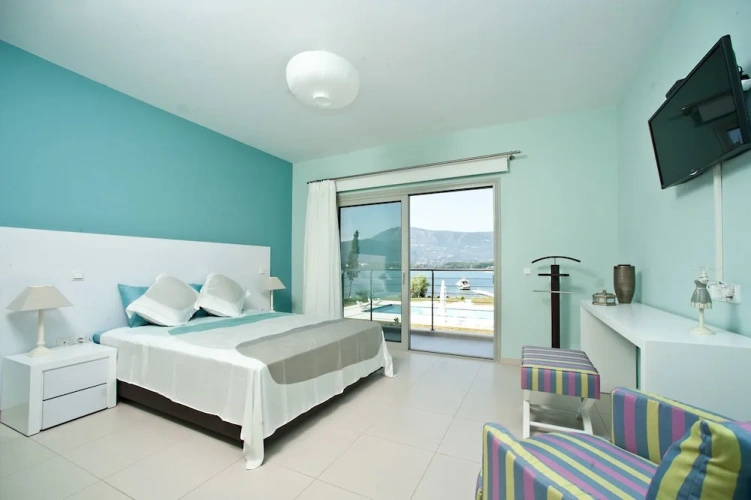 Deluxe Villa