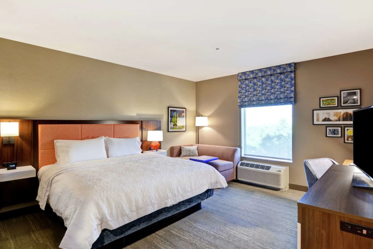 Hampton Inn & Suites Tucson Tech Park