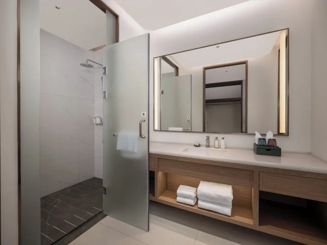 Standard Quadruple room with balcony and with sea view