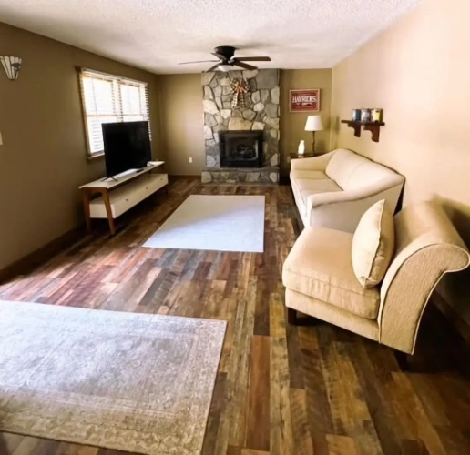 2 Bedrooms Cottage
