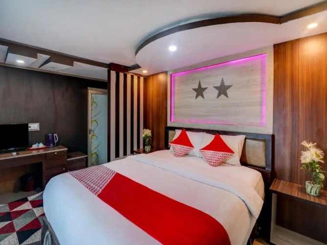 Deluxe Suite