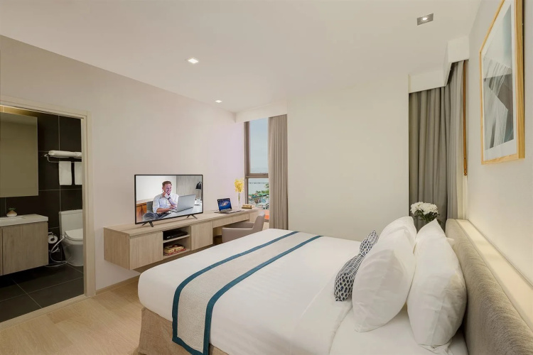 Somerset Harbourview Sri Racha