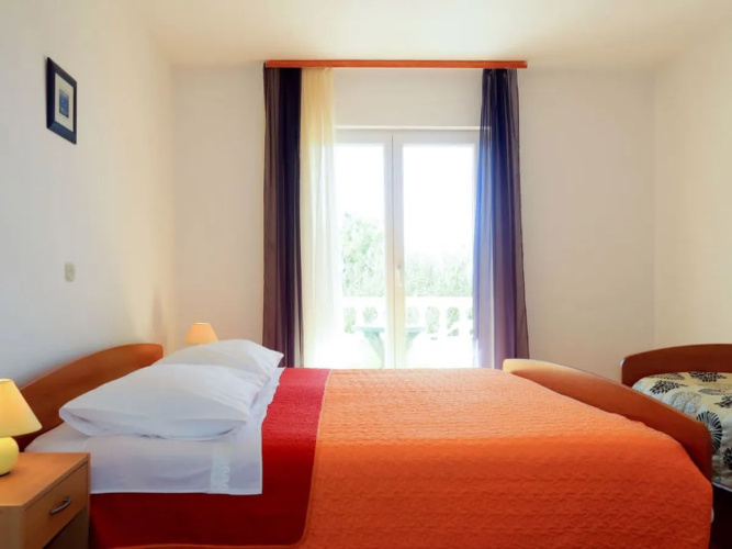 Apartment Dora Spiez 39648