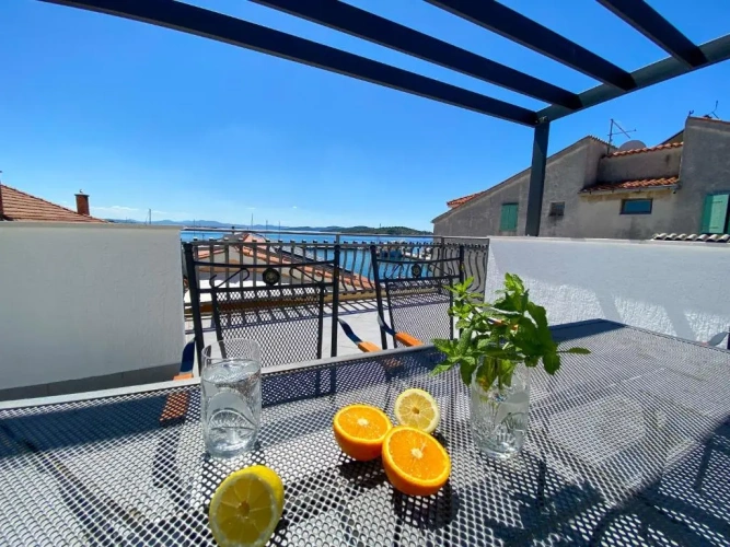 3 Bedrooms Apartment with balcony and with view