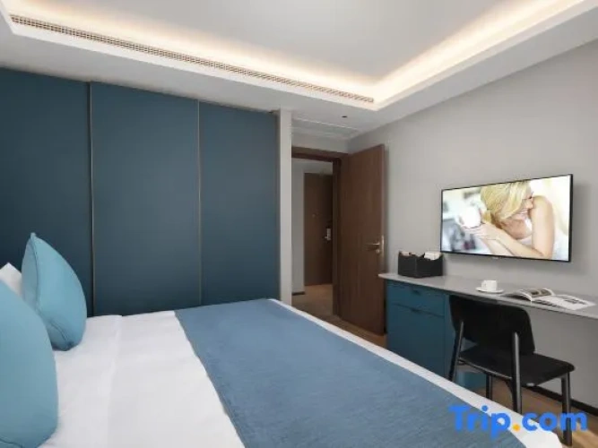 1 Bedroom Deluxe Suite