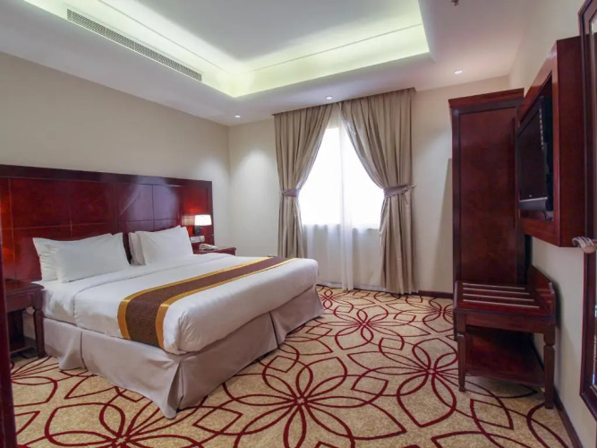 Lotaz Hotel
