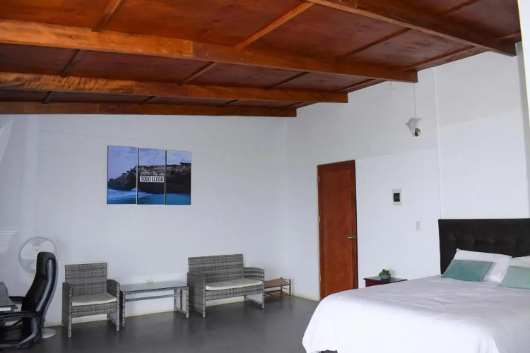Mangata Surf Hotel