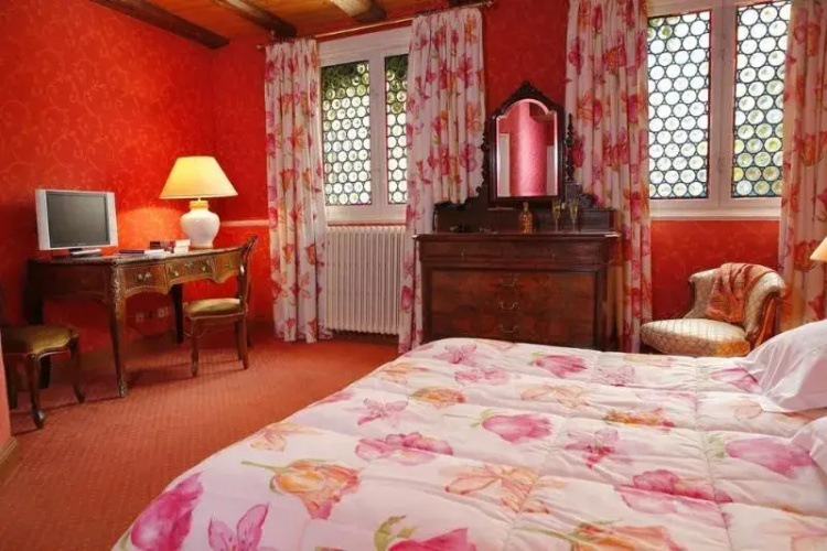Hotel Des 2 Clefs